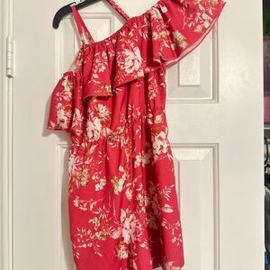 Pink floral romper. Perfect for Spring Break!